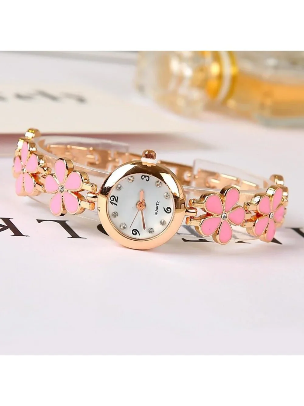 Women's Pink Analog Quartz Bracelet Set Fashion Waterproof Flower Shaped Watch
